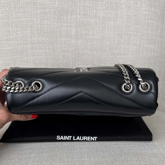 Authentic Saint Laurent Loulou small Quilted leather Shoulder Bag w/ COA - Picture 11 of 15